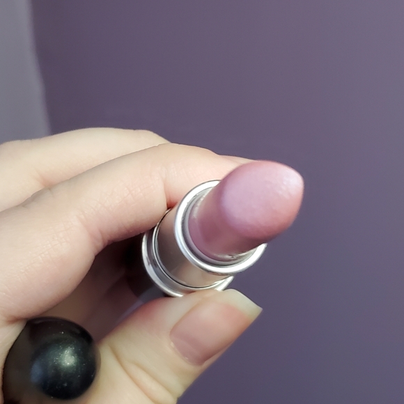 MAC Pervette Lipstick - Picture 5 of 6